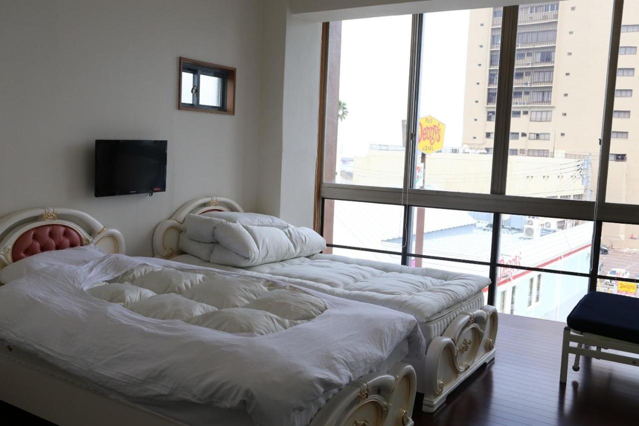 Izu 4 Sea Ocean Reinforced Con Double Bed Seaview Shared Bathroom Share Atami  Buitenkant foto